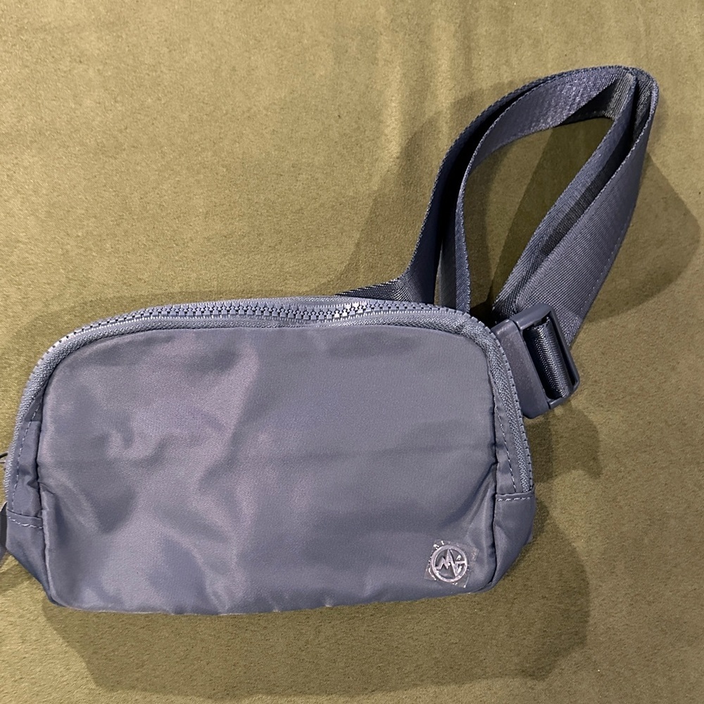 Women’s Navy Belt Bag with Minimal Logo - Everyday Hands-Free Carry